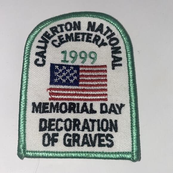 BSA Calverton National Cemetery Decoration Of Graves 1999 Patch New - Picture 1 of 2